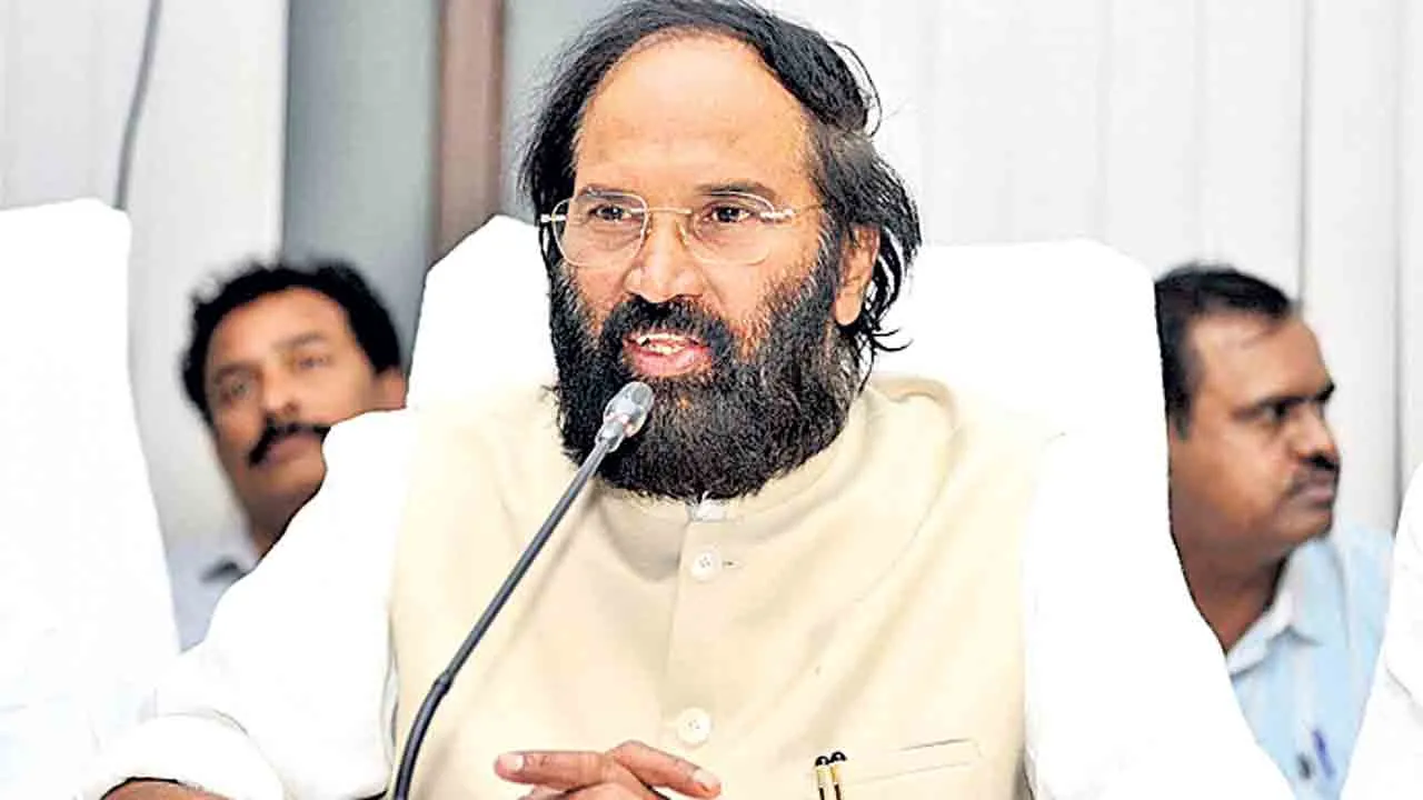 నీళ్లు వదలాలంటే రేవంత్ ఆదేశాలు: ఎమ్మెల్యేకు ఉత్తమ్ కౌంటర్ – politics నీళ్లు వదలాలంటే రేవంత్ ఆదేశాలు: ఎమ్మెల్యేకు ఉత్తమ్ కౌంటర్ – politics