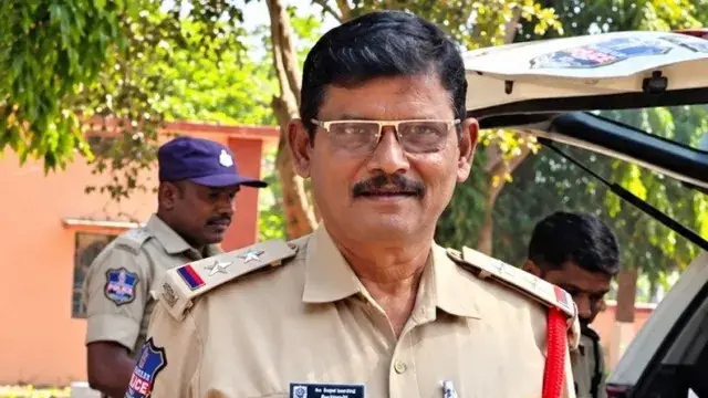 గణేష్ నిమజ్జన బందోబస్తులో ఎస్సై మృతి: నిందితుడి కోసం గాలింపు